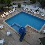 ホテル Egeria Park 3*